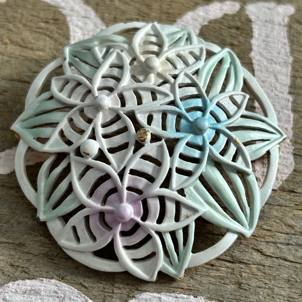 Rainbow vintage 1960 Floral Pastel Brooch